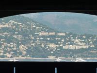 Eine solche Aussicht genoss unser Bus auf seinem Parkplatz. Ich wette, einen solchen Parkplatz hätten Sie auch gerne daheim.