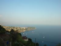 Auf dem Rückweg sahen wir auch diese Landzunge, die weit ins Meer hineinragte.