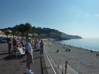 Nun noch ein Blick rund um die Promenade herum. Wir beginnen diesmal zu unserer Linken...