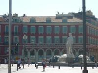 Dazu passte auch der Brunnen.