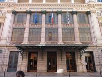 Ich nehme an, bei diesem Gebäude handelte es sich um ein Hotel.