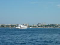 Auch das Meer war an diesem Tag wieder tiefblau.