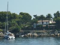 Ein Haus auf einer kleinen malerischen Insel... einfach traumhaft.