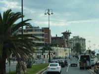 Hier fand sich dann auch mal das ein oder andere grüne Fleckchen zwischen den weiterhin schön anzusehenden Gebäuden.