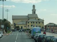 Und nicht nur den Sand gab es dort wie Sand am Meer, sondern auch allerlei sakrale Gebäude.