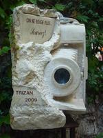 Für die nicht französisch sprechenden Personen hier der Text der Kamera auf deutsch: Bitte nicht bewegen... Lächeln!