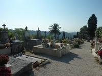 Der Friedhof war gepflegt und war aufgrund seiner Lage einer der schönsten Friedhöfe, auf denen ich jemals war.