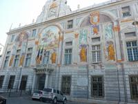 Fresken bemalt am Hafen von Genua