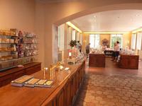 Katharina von Medici verbreitet diese Mode in alle Welt