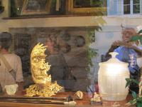 Auslage eines Skulpturengestalters