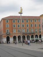 Gelifteter Mann des Kontinents