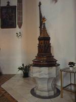 Pfarrkirche St. Nikolaus- Taufbecken
