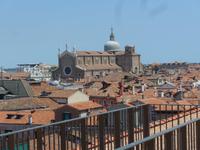 Blick über Dächer Venedig vom Dach des Einkaufszentrums