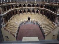 Farsene Theater