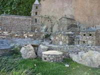 Tag 10 - 6 - Fotostopp Ponte Nuove mit kleinem korsischen Dorf und Genuesenbrücke (1)