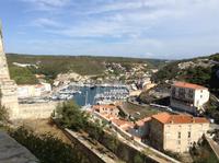 der Yachthafen von Bonifacio