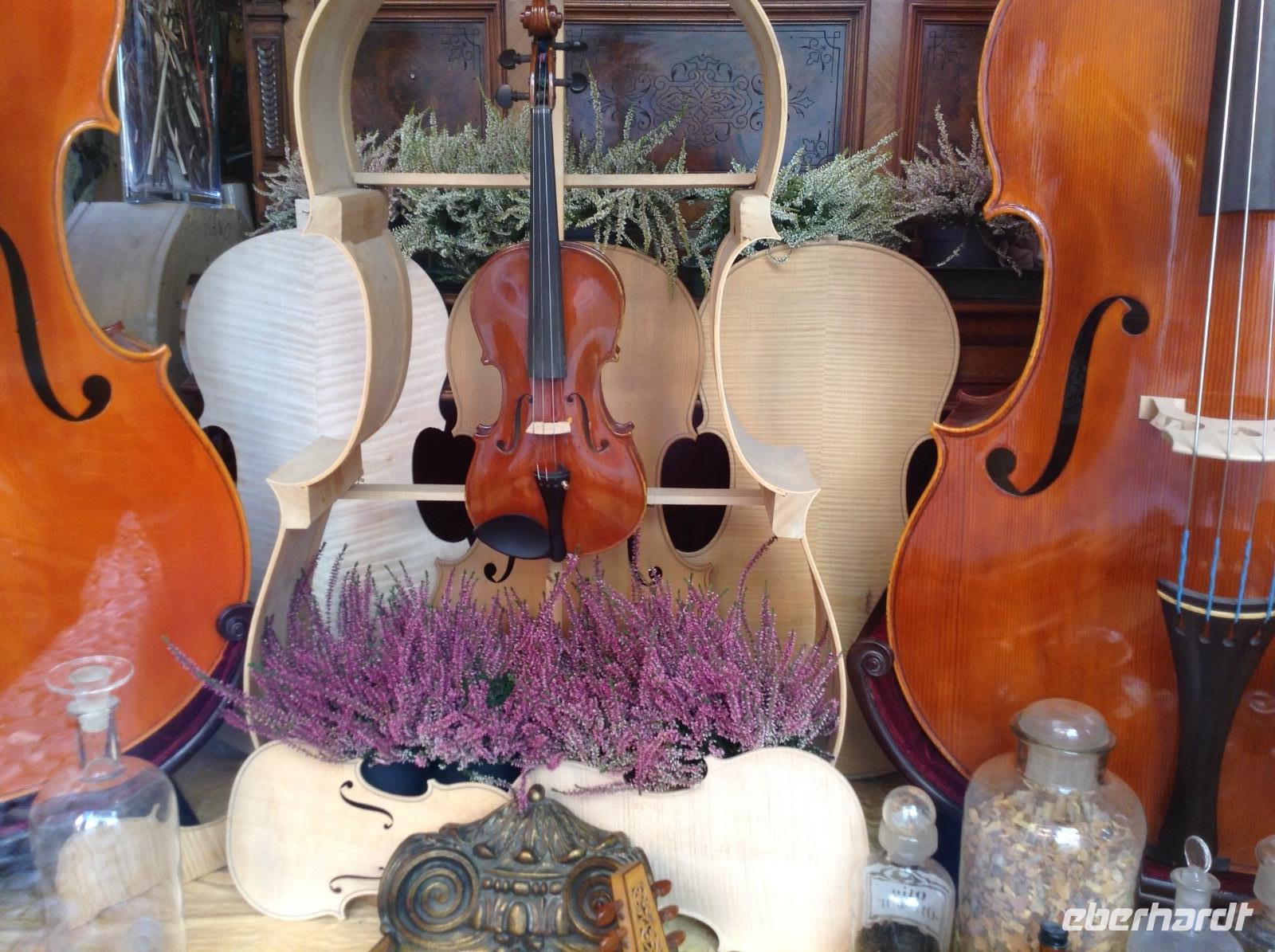bei den Geigenbauern