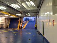 das Anlegen der Fähre in Genua