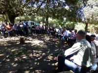 Orgosolo - Gruppe beim Hirtenessen