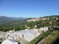 Sartene - Blick zur Stadt und Friedhof