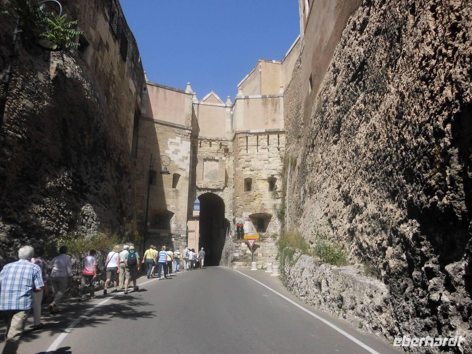 Eingang zur Altstadt von Cagliari