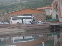 unser Bus neben den Gerbereien