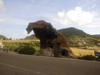 Elefantenfelsen mit vorgeschichtlichen Grab-Höhlen