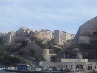 Bonifacio Altstadt vom Hafen aus