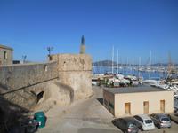 Alghero (Spaziergang auf der Festungsmauer)