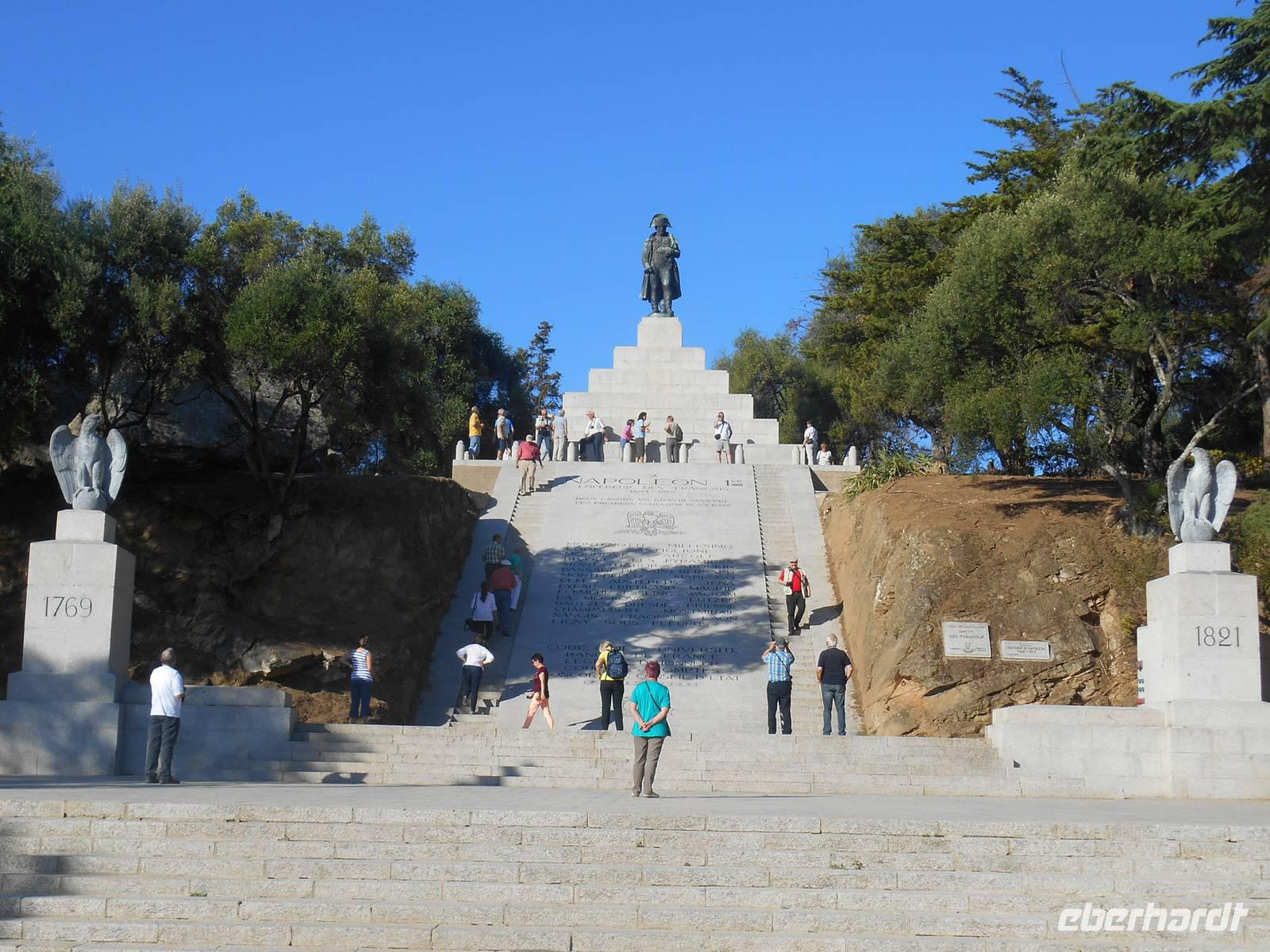 Ajaccio (Place d´Austerlitz - Napoleon-Statue)