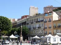 Cagliari - Obelisk am Piazza Yenne km 0