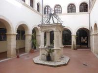 Innenhof der Bonaria-Kirche
