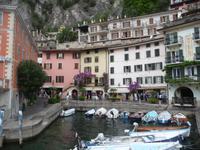 Der Alte Hafen von Limone.