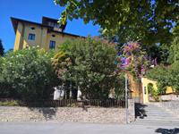 ....   in diesem Haus.