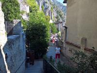 Führung in einer Limonaia, einem Zitronengewächshaus in Limone.