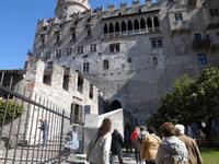   Eingang zum Castello