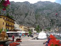 Die Marina von Limone.