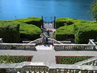 Eingangsbereich der Villa Carlotta von oben gesehen.