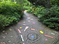 Farbenfreude auf allen Wegen.