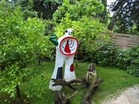 Moderne Kunst inmitten der Natur.