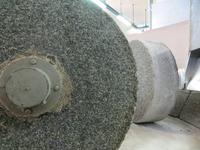 In der Olivenölmühle Galantino in Apulien