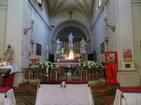 In der Kirche von Borghetto