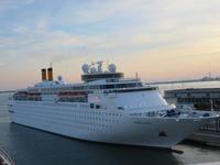 0030Kreuzfahrt AIDAvita - Adria - Auslaufen aus Venedig - Costa Classico