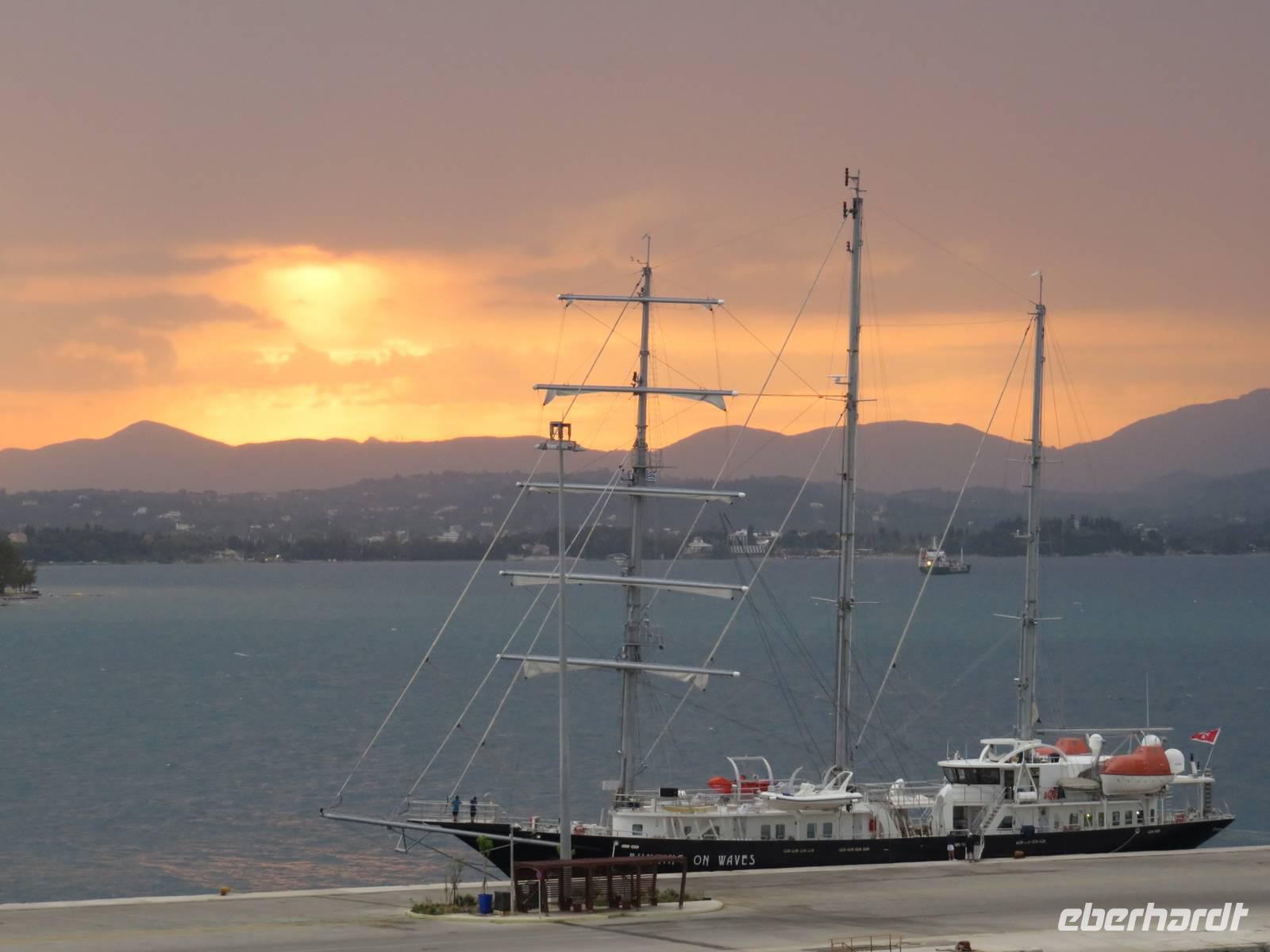 0150 Kreuzfahrt AIDAvita - Adria -Hafen von Korfu