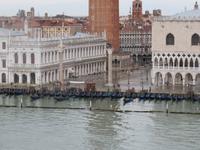 379 Kreuzfahrt AIDAvita - Adria - Enlaufen in Venedig - Blick zum Markusplatz
