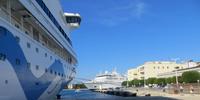 AIDAaura im Hafen von Zadar