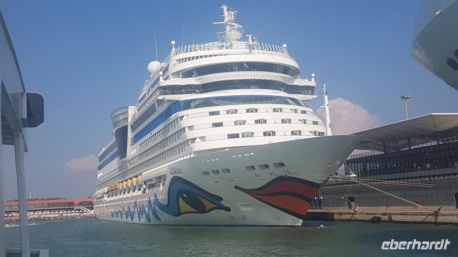 Aida blu 