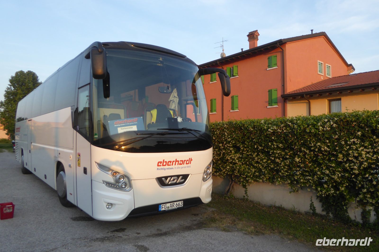 Tag 1 13.05.2022 Corte Casteletto, unser Reisebus der Firma Auerbach