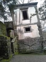Heiliger Wald in Bomarzo, schiefes Haus (ehemaliger Eingang)
