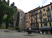 Platz an der Kirche von Bellagio
